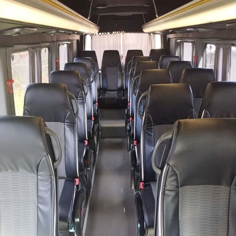 Kombi prevoz za organizovane grupe putnika - Prevoz za firme i porodice